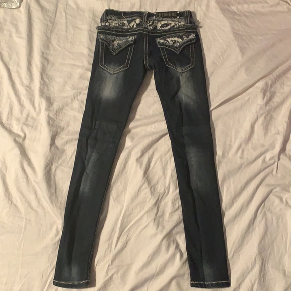 Premiere Skinny Jeans - Picture 5 of 7